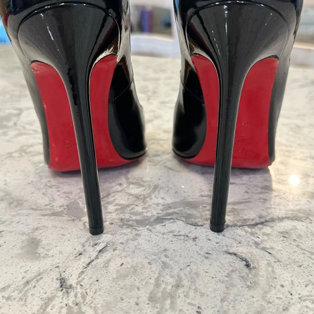 Christian Louboutin Black Patent Pointed Toe Pumps - Picture 3 of 7